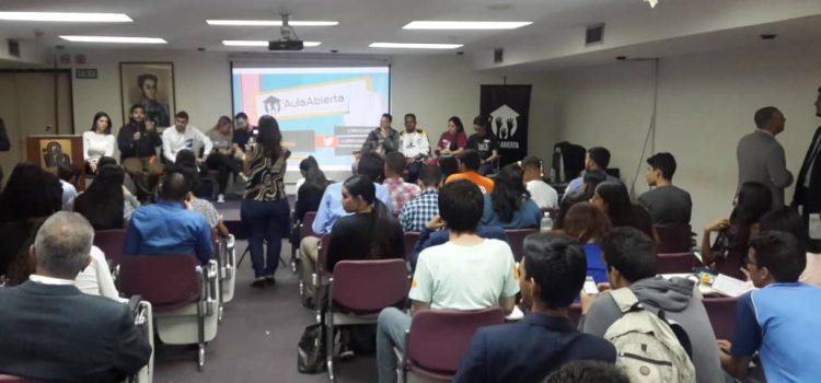 Estudiantes universitarios plantearon propuestas y recibieron homenajes por su día Estudiantes universitarios plantearon propuestas y recibieron homenajes por su día