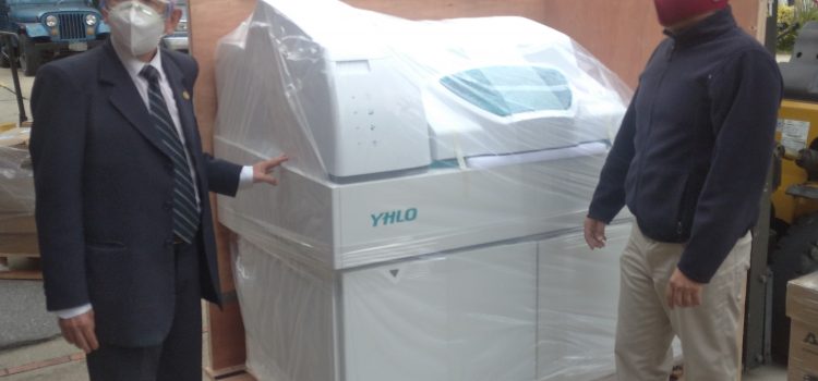 Oficialismo trae a Mérida equipo que no hace pruebas PCR y niega suministros al Laboratorio de Microbiología de la ULA