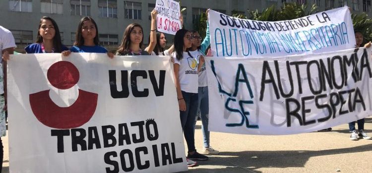 ¿Qué debería contemplar una Ley de Educación Universitaria en Venezuela? ¿Qué debería contemplar una Ley de Educación Universitaria en Venezuela?